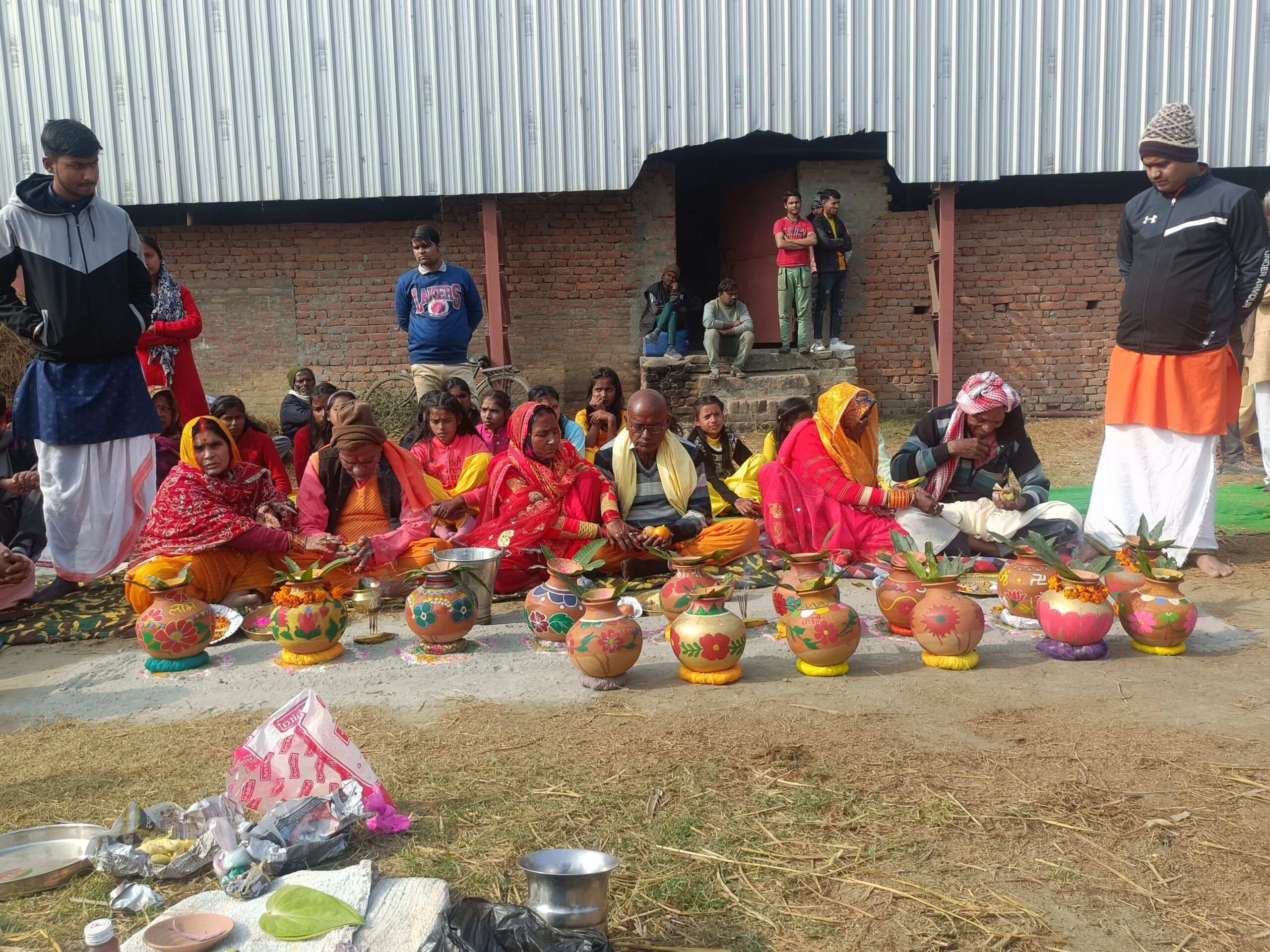 Sekhui Bazar: सेखूई बाजार में कलश यात्रा और महायज्ञ का शुभारंभ